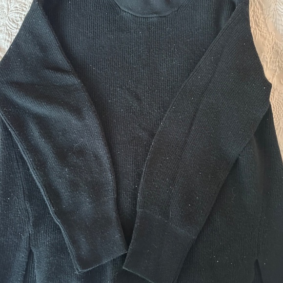 Lululemon Take It All sweaters - Picture 5 of 8